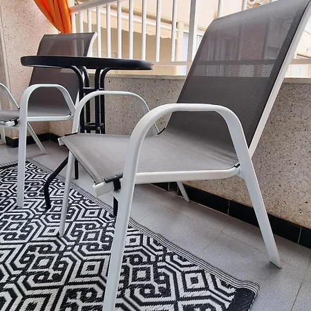 Appartement La De La Suerte - Cosy Flat Close To The *