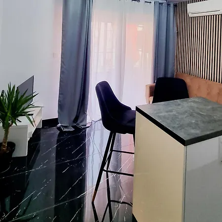 La De La Suerte - Cosy Flat Close To The * トレビエハ