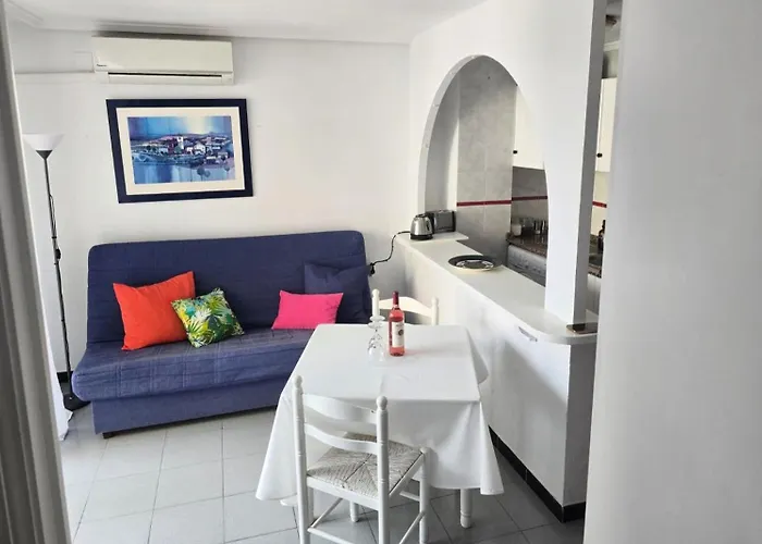 La De La Suerte - Cosy Flat Close To The Appartement