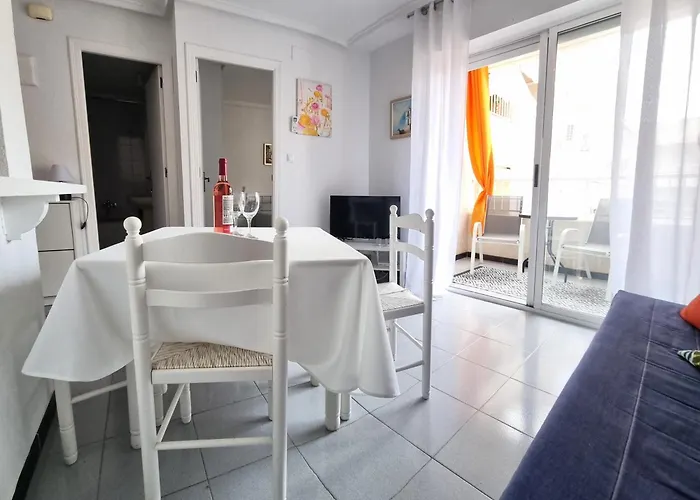 Apartment La De La Suerte - Cosy Flat Close To The Torrevieja