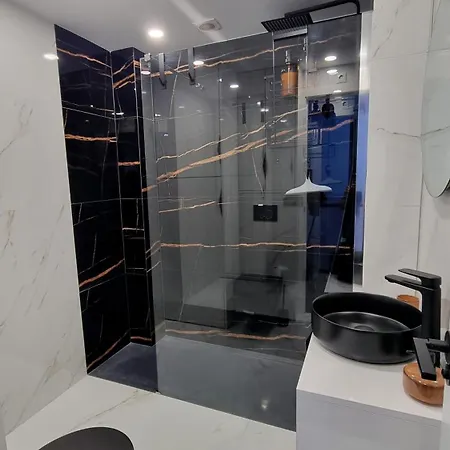 Apartament La De La Suerte - Cosy Flat Close To The